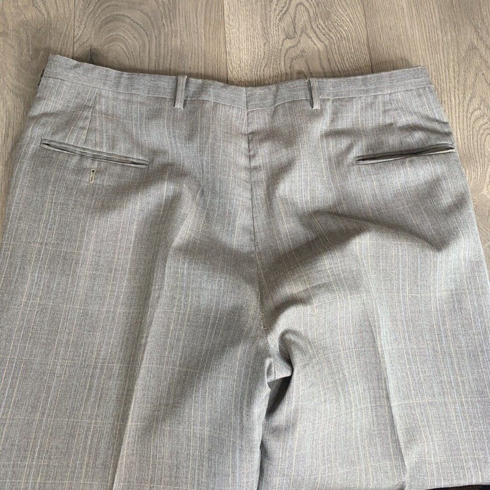 Botany 500 Joslins Mens 2 piece Suit Rose Grey w/Pinstripes See Desc for Measure - Picture 15 of 16